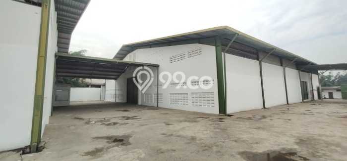 Gudang Area Bisnis Kawasan Bojongloa Kidul, Luas 2066m², Kawasan Niaga Gudang Area Bisnis Kawasan Bojongloa Kidul, Luas 2066m², Kawasan Niaga