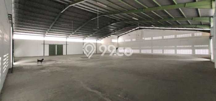 Gudang Area Bisnis Kawasan Bojongloa Kidul, Luas 2066m², Kawasan Niaga Gudang Area Bisnis Kawasan Bojongloa Kidul, Luas 2066m², Kawasan Niaga