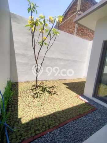 Rumah LT 107m2m² / LB 103m2m² Fasilitas Jogging Track di , Bandung Rumah LT 107m2m² / LB 103m2m² Fasilitas Jogging Track di , Bandung