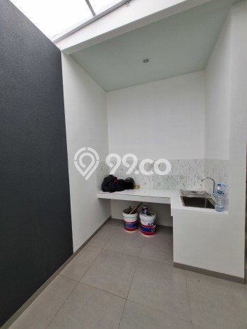 HOT LISTING! Rumah Untuk Investasi di Taman Kopo Indah, LT 65m² Bangunan 85m² HOT LISTING! Rumah Untuk Investasi di Taman Kopo Indah, LT 65m² Bangunan 85m²