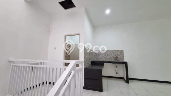 Ruko Paling Dicari LB 140m2 Dijual di Margahayu Ruko Paling Dicari LB 140m2 Dijual di Margahayu