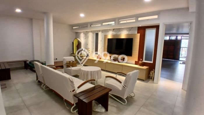 Hunian Eksklusif Dijual LT 242m2 di Babakan Ciparay, Bandung Hunian Eksklusif Dijual LT 242m2 di Babakan Ciparay, Bandung