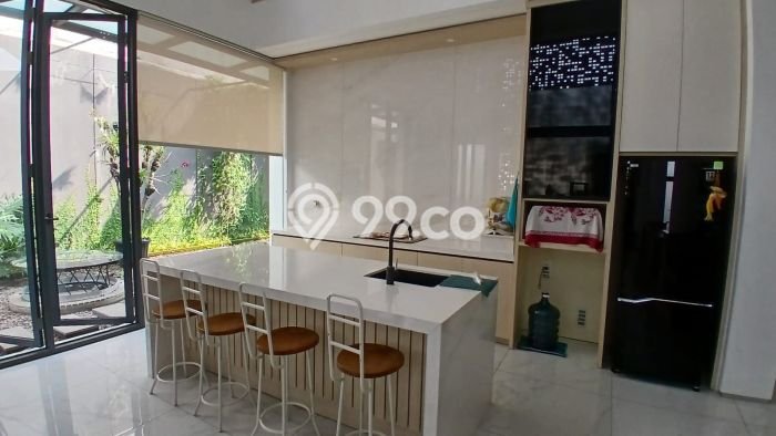 Hunian Eksklusif Dijual LT 242m2 di Babakan Ciparay, Bandung Hunian Eksklusif Dijual LT 242m2 di Babakan Ciparay, Bandung