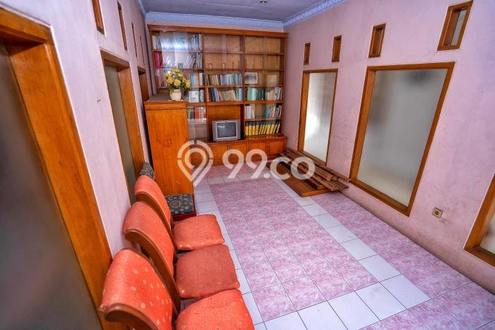 Unit Kost Dijual di Jatinangor dengan 0 Kamar Tidur & Luas Bangunan 1100m2 Unit Kost Dijual di Jatinangor dengan 0 Kamar Tidur & Luas Bangunan 1100m2
