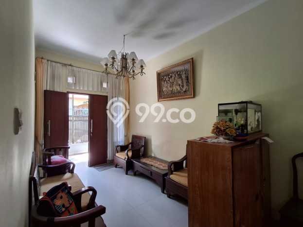 Jual Rumah Eksklusif 3 KT di Buah Batu, Bandung Jual Rumah Eksklusif 3 KT di Buah Batu, Bandung