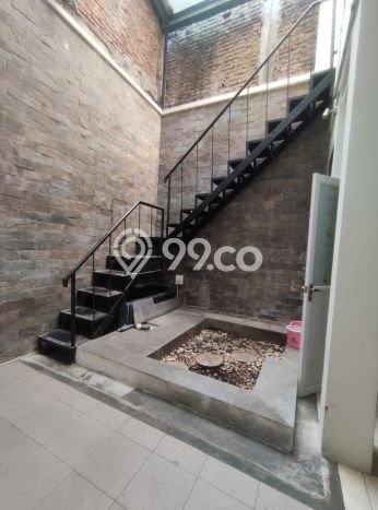 Rumah area Setra Duta, 3 KT, Design Modern, Luas 120m² LB 230m² Rumah area Setra Duta, 3 KT, Design Modern, Luas 120m² LB 230m²
