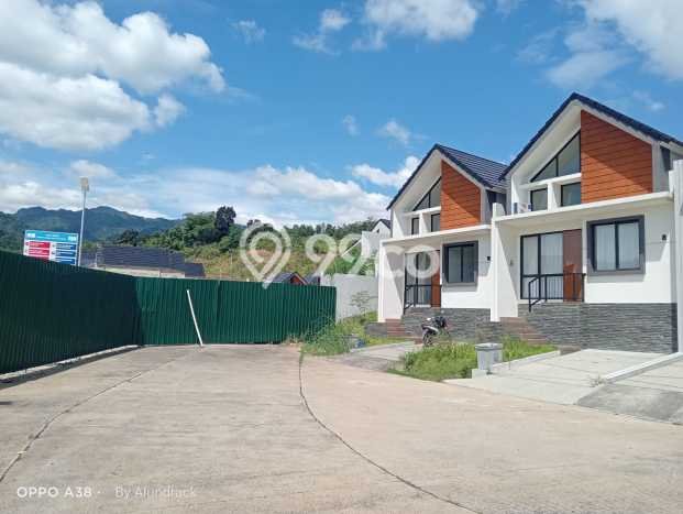 Rumah Modern 2 Kamar LT 72m2 di Sentul City Rumah Modern 2 Kamar LT 72m2 di Sentul City