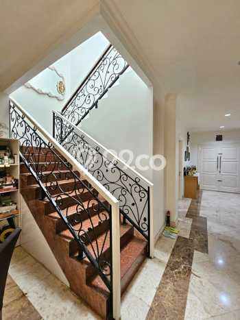 Rumah Elit Modern Siap Huni di Pondok Indah Jakarta Selatan Rumah Elit Modern Siap Huni di Pondok Indah Jakarta Selatan