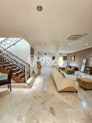 Rumah Elit Modern Siap Huni di Pondok Indah Jakarta Selatan Rumah Elit Modern Siap Huni di Pondok Indah Jakarta Selatan
