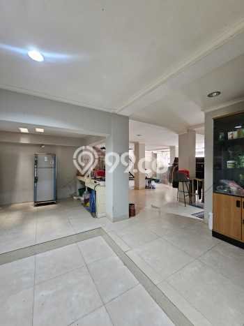Rumah Elit Modern Siap Huni di Pondok Indah Jakarta Selatan Rumah Elit Modern Siap Huni di Pondok Indah Jakarta Selatan