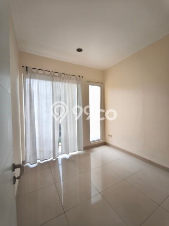Disewakan! Rumah 3 Kamar Tidur &
2 Kamar Mandi di Green Lake City, Jakarta Barat Disewakan! Rumah 3 Kamar Tidur &
2 Kamar Mandi di Green Lake City, Jakarta Barat