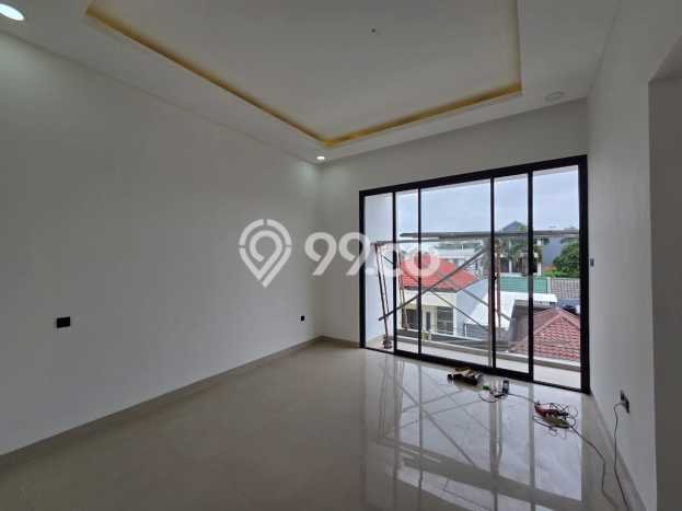 Hunian Mewah LB 260m2 Siap Pakai Desain Elegan di Citra Garden, Jakarta Barat Hunian Mewah LB 260m2 Siap Pakai Desain Elegan di Citra Garden, Jakarta Barat