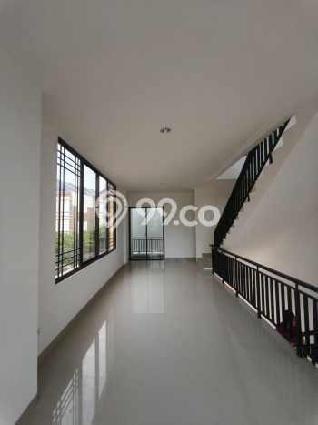 Untuk Dijual! Ruko di Green Lake City Jakarta Barat LT 54m2 / LB 150m2 Kawasan Bisnis Untuk Dijual! Ruko di Green Lake City Jakarta Barat LT 54m2 / LB 150m2 Kawasan Bisnis