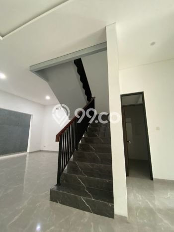 Rumah Luxury Modern Tanpa Renovasi di Alam Sutera Tangerang Rumah Luxury Modern Tanpa Renovasi di Alam Sutera Tangerang