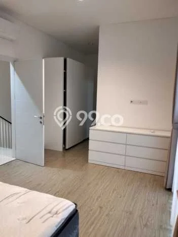 Disewakan! Rumah 3 Kamar Tidur &
3 Kamar Mandi di Metland Puri, Jakarta Barat Disewakan! Rumah 3 Kamar Tidur &
3 Kamar Mandi di Metland Puri, Jakarta Barat
