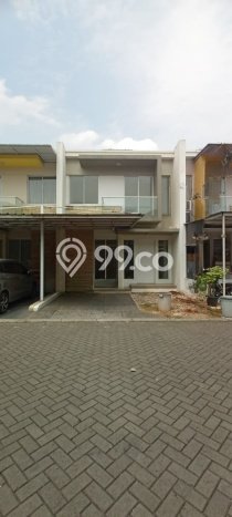 HARGA SPESIAL! Rumah di Green Lake City, Dekat Pusat Kota, 2 KM, LT 90m² LB 120m² HARGA SPESIAL! Rumah di Green Lake City, Dekat Pusat Kota, 2 KM, LT 90m² LB 120m²