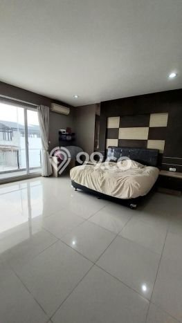 Rumah Ideal bagi Keluarga di Alam Sutera - 4 KT Rumah Ideal bagi Keluarga di Alam Sutera - 4 KT