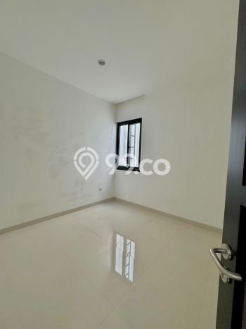 Rumah Elit Modern Tanpa Renovasi di Metland Puri Jakarta Barat Rumah Elit Modern Tanpa Renovasi di Metland Puri Jakarta Barat