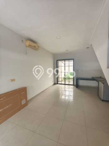 For Sale Hunian Rumah Terawat 2 Kamar di Green Lake City, Jakarta Barat For Sale Hunian Rumah Terawat 2 Kamar di Green Lake City, Jakarta Barat