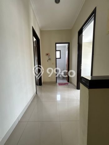 Disewakan! Rumah 2 Kamar Tidur &
2 Kamar Mandi di Green Lake City, Jakarta Barat Disewakan! Rumah 2 Kamar Tidur &
2 Kamar Mandi di Green Lake City, Jakarta Barat