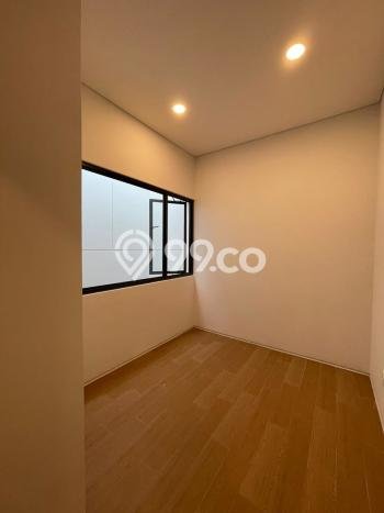 Disewakan segera rumah minimalis strategis 4 Kamar di BSD, Tangerang Selatan Disewakan segera rumah minimalis strategis 4 Kamar di BSD, Tangerang Selatan