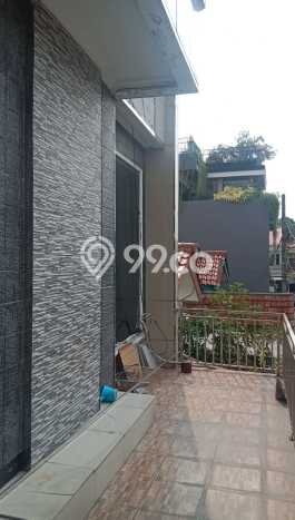 For Sale Rumah 3 Kamar Lokasi Ideal Bagus dan Strategis di Ciputat Timur For Sale Rumah 3 Kamar Lokasi Ideal Bagus dan Strategis di Ciputat Timur