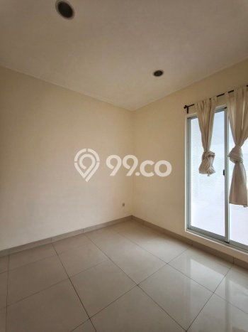 Disewakan! Rumah 3 Kamar Tidur &
2 Kamar Mandi di Green Lake City, Jakarta Barat Disewakan! Rumah 3 Kamar Tidur &
2 Kamar Mandi di Green Lake City, Jakarta Barat