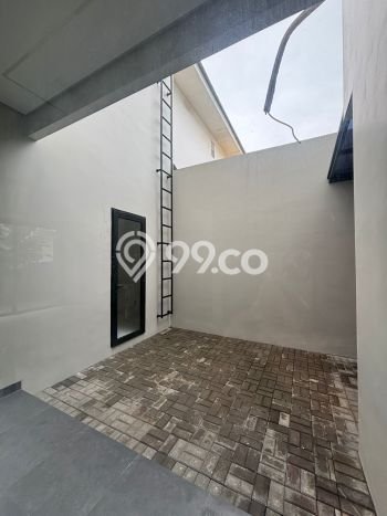 Hot Offer Hunian Mewah Ideal dan Luas di BSD, Tangerang Selatan Hot Offer Hunian Mewah Ideal dan Luas di BSD, Tangerang Selatan