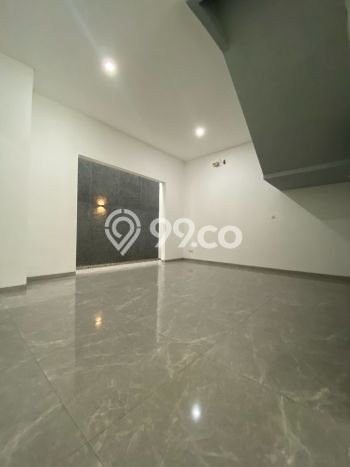 Rumah Luxury Modern Tanpa Renovasi di Alam Sutera Tangerang Rumah Luxury Modern Tanpa Renovasi di Alam Sutera Tangerang
