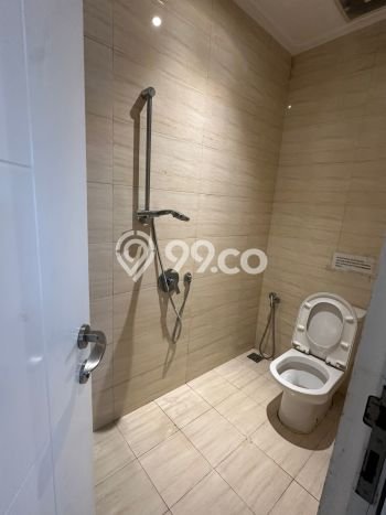 HUNIAN IMPIAN! Rumah di , 4 KT, Bebas Macet, Luas 144m2m² Bangunan 200m2m² HUNIAN IMPIAN! Rumah di , 4 KT, Bebas Macet, Luas 144m2m² Bangunan 200m2m²
