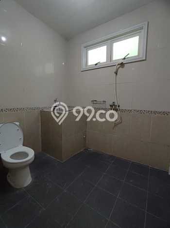 Rumah sewa siap pakai 4 KT di Alam Sutera, Tangerang Rumah sewa siap pakai 4 KT di Alam Sutera, Tangerang
