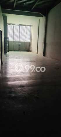 Disewakan Gudang di Kawasan Ramai Kapuk Kamal Luas 540m2 Disewakan Gudang di Kawasan Ramai Kapuk Kamal Luas 540m2