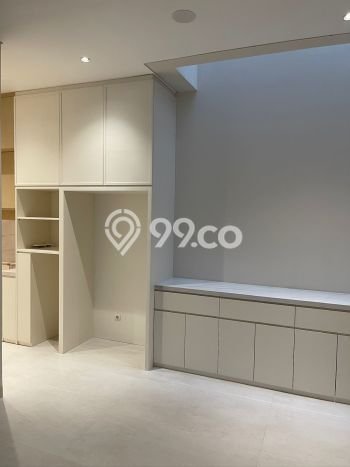 Jual Rumah Mewah Elegan Dengan View Cantik di Metland Puri, Jakarta Barat Jual Rumah Mewah Elegan Dengan View Cantik di Metland Puri, Jakarta Barat