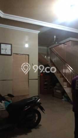 For Sale Rumah 3 Kamar Lokasi Ideal Bagus dan Strategis di Ciputat Timur For Sale Rumah 3 Kamar Lokasi Ideal Bagus dan Strategis di Ciputat Timur