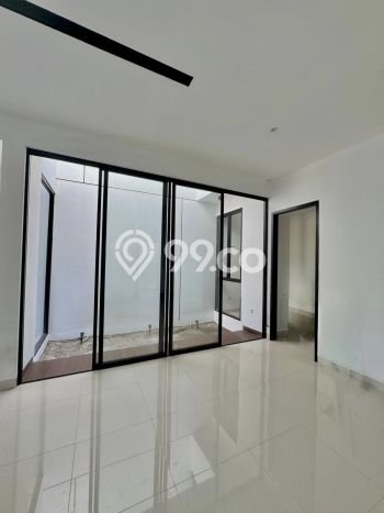 Rumah Elit Modern Tanpa Renovasi di Metland Puri Jakarta Barat Rumah Elit Modern Tanpa Renovasi di Metland Puri Jakarta Barat