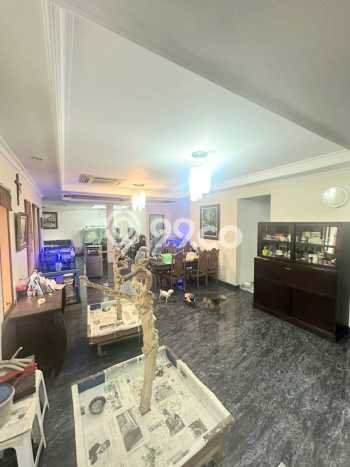 Jual Rumah Mewah Megah Dengan View Eksklusif di Bintaro, Tangerang Selatan Jual Rumah Mewah Megah Dengan View Eksklusif di Bintaro, Tangerang Selatan