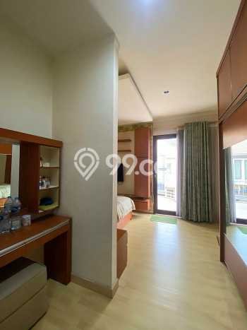 Rumah Elit Modern Tanpa Renovasi di Bintaro Tangerang Selatan Rumah Elit Modern Tanpa Renovasi di Bintaro Tangerang Selatan
