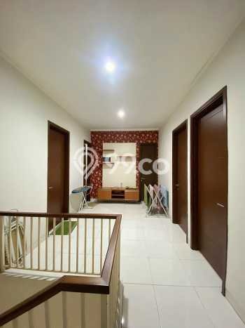 Rumah Elit Modern Tanpa Renovasi di Bintaro Tangerang Selatan Rumah Elit Modern Tanpa Renovasi di Bintaro Tangerang Selatan