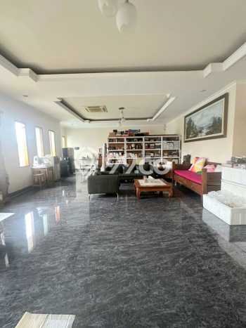 Jual Rumah Mewah Megah Dengan View Eksklusif di Bintaro, Tangerang Selatan Jual Rumah Mewah Megah Dengan View Eksklusif di Bintaro, Tangerang Selatan