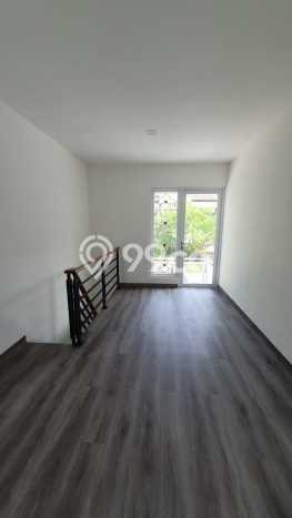 Rumah Strategis Sektor 9-Bintaro, Tangerang Selatan, LT 108m² LB 80m² Rumah Strategis Sektor 9-Bintaro, Tangerang Selatan, LT 108m² LB 80m²