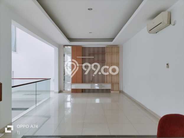 SPECIAL PROPERTY! Rumah area Bintaro, Luas 186m² LB 187m² SPECIAL PROPERTY! Rumah area Bintaro, Luas 186m² LB 187m²