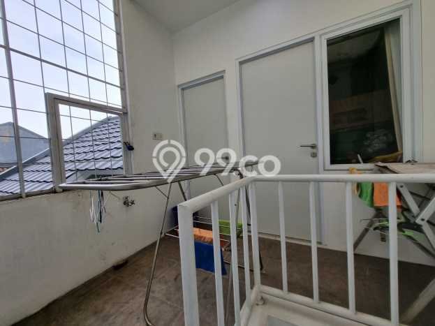 Rumah Modern 3 KT di Graha Raya Bintaro Tangerang Selatan Unfurnished Rumah Modern 3 KT di Graha Raya Bintaro Tangerang Selatan Unfurnished