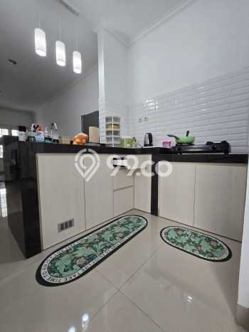 Rumah Modern 3 KT di Graha Raya Tangerang Selatan Unfurnished Rumah Modern 3 KT di Graha Raya Tangerang Selatan Unfurnished