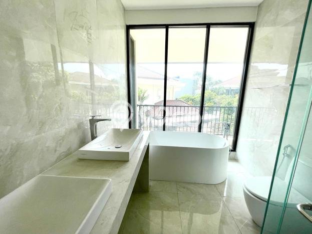 Rumah Elit Modern Siap Huni di Kemang Jakarta Selatan Rumah Elit Modern Siap Huni di Kemang Jakarta Selatan