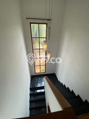 Jual Rumah Luas Elegan Dengan View Cantik di Bintaro, Tangerang Selatan Jual Rumah Luas Elegan Dengan View Cantik di Bintaro, Tangerang Selatan