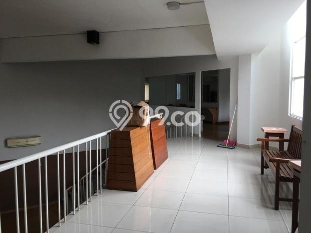 Unit Kantor Dijual di Jakarta Selatan LT 1352m2 & LB 952m2 Unit Kantor Dijual di Jakarta Selatan LT 1352m2 & LB 952m2