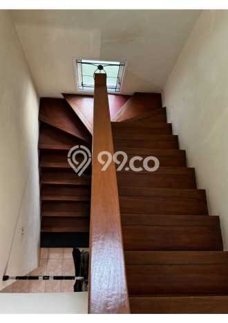 Rumah Elit Modern Tanpa Renovasi di Bintaro Tangerang Selatan Rumah Elit Modern Tanpa Renovasi di Bintaro Tangerang Selatan