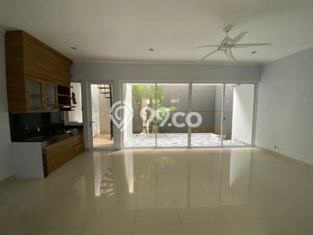 Rumah Elit Modern Tanpa Renovasi di Bintaro Tangerang Selatan Rumah Elit Modern Tanpa Renovasi di Bintaro Tangerang Selatan