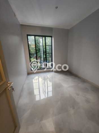 Rumah LT 142m² / LB 200m² One Gate System di Bintaro, Tangerang Selatan Rumah LT 142m² / LB 200m² One Gate System di Bintaro, Tangerang Selatan