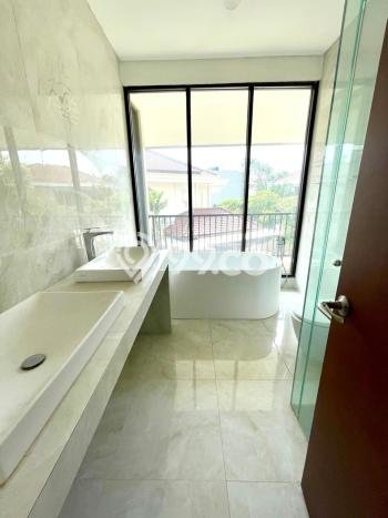Rumah Elit Modern Siap Huni di Kemang Jakarta Selatan Rumah Elit Modern Siap Huni di Kemang Jakarta Selatan